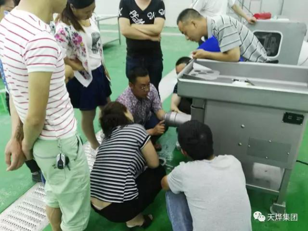 年生产3600万份营养餐的中央厨房 年生产3600万份营养餐的中央厨房